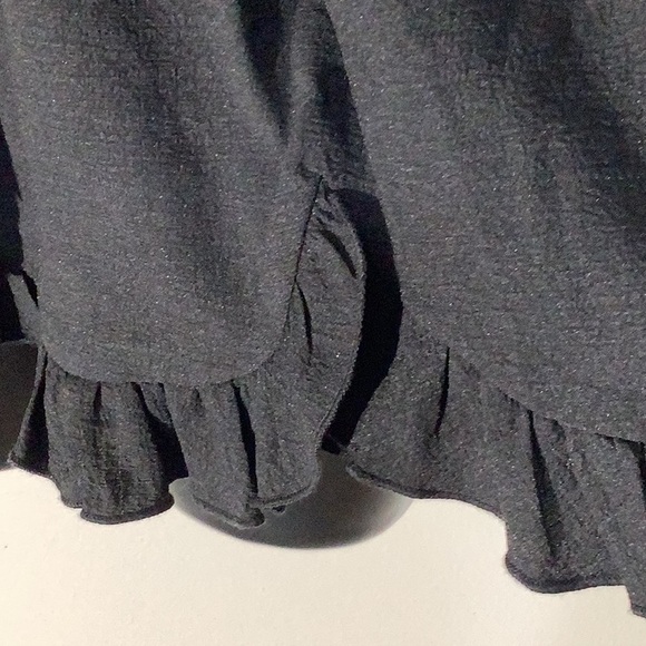 Entro Black Frill Top - Picture 6 of 10